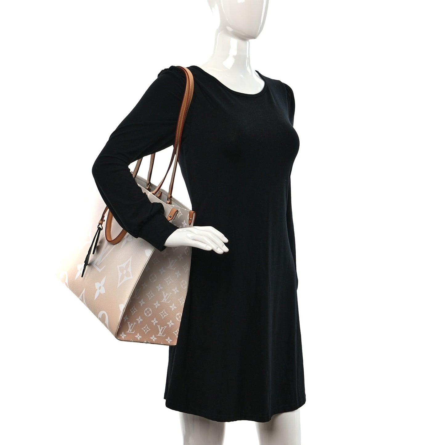 Monogram Giant By The Pool OnTheGo GM Brume
