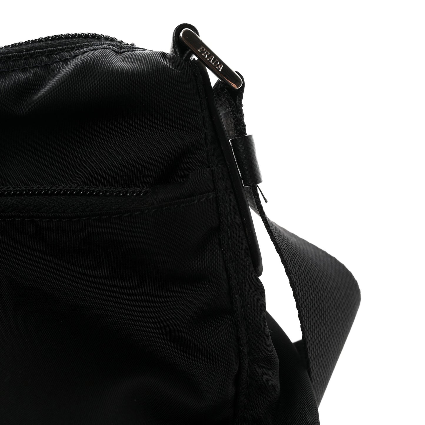 Nylon Vela Messenger Bag Black