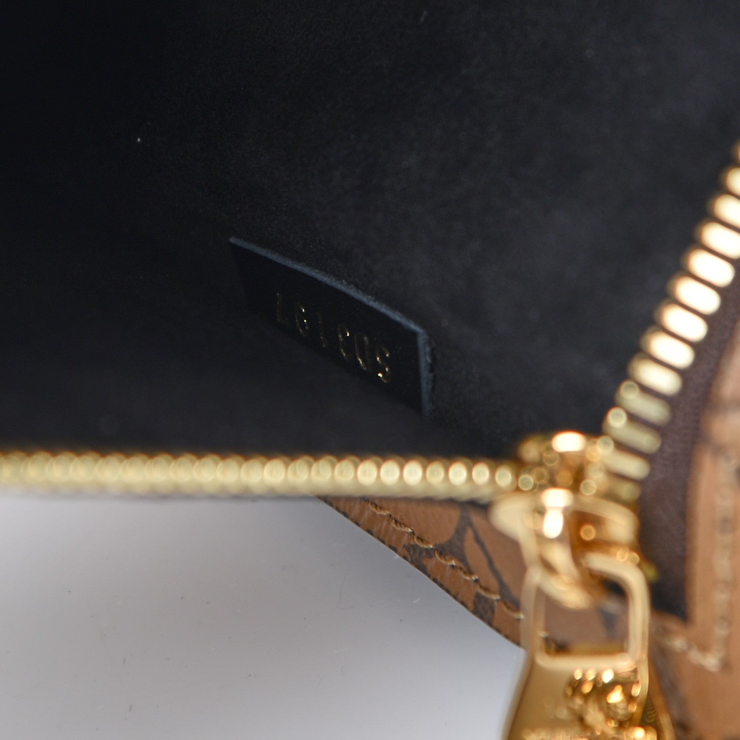 Louis Vuitton Reverse Monogram Pochette Metis 9 of 9