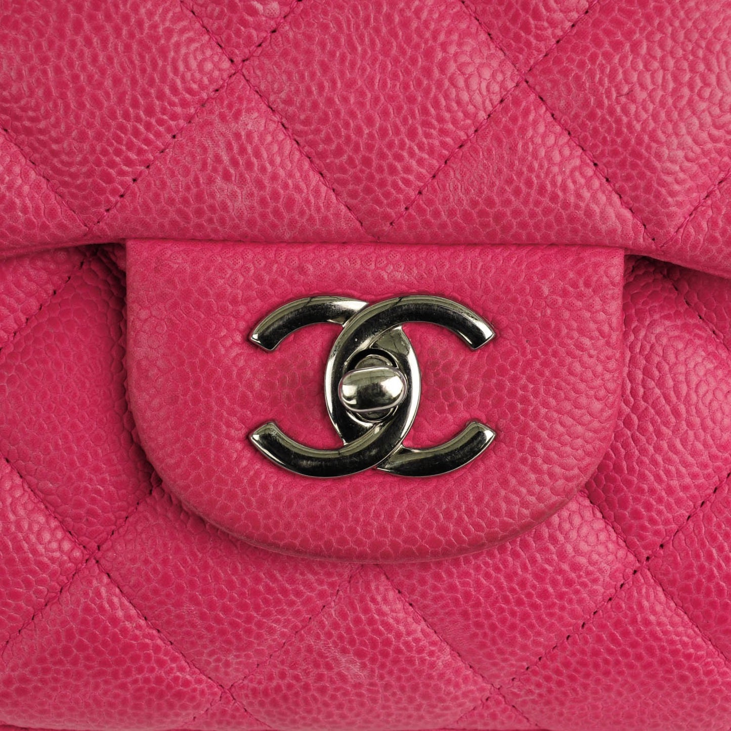 Iridescent Caviar Quilted Jumbo Double Flap Pink