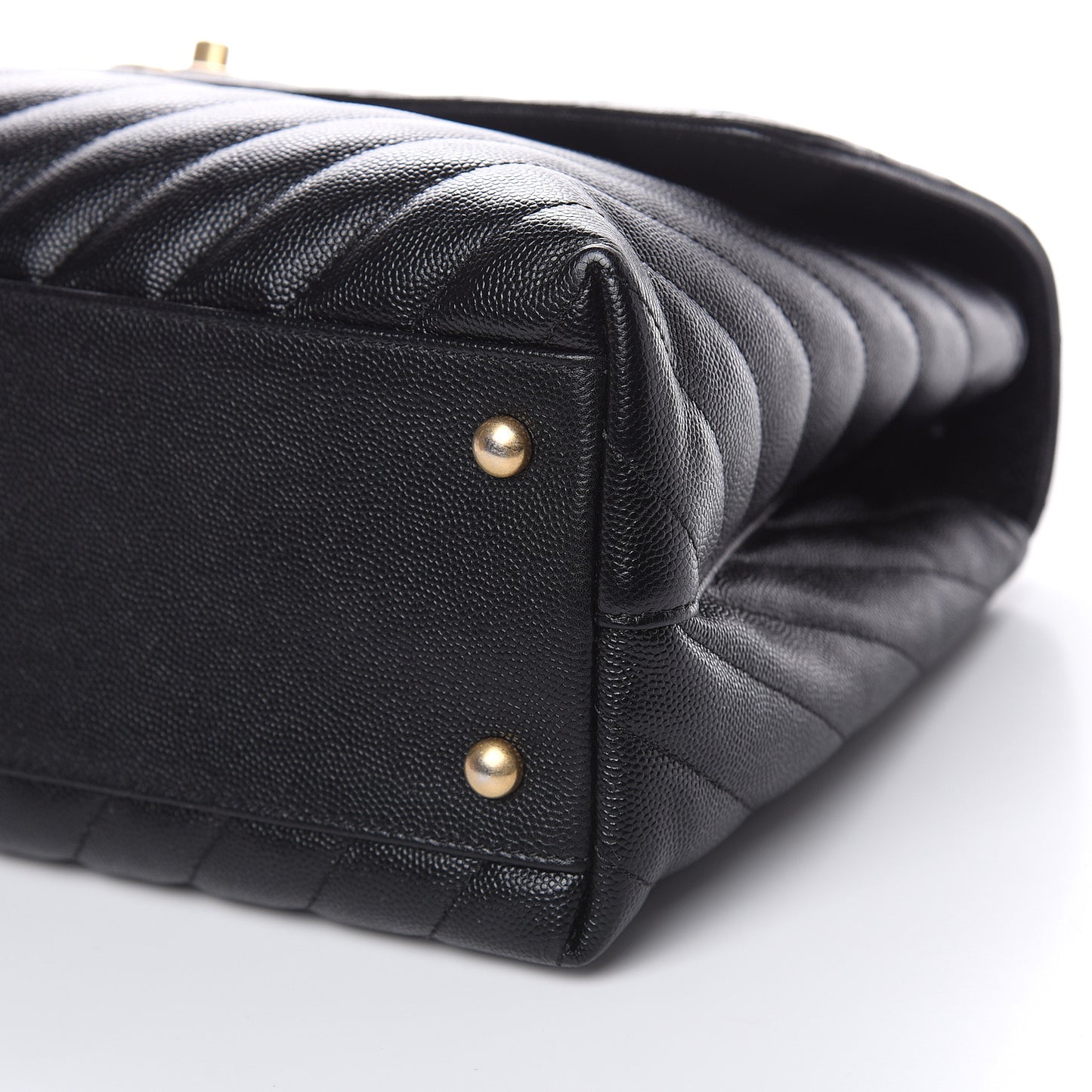 Caviar Chevron Quilted Medium Coco Handle Flap Black