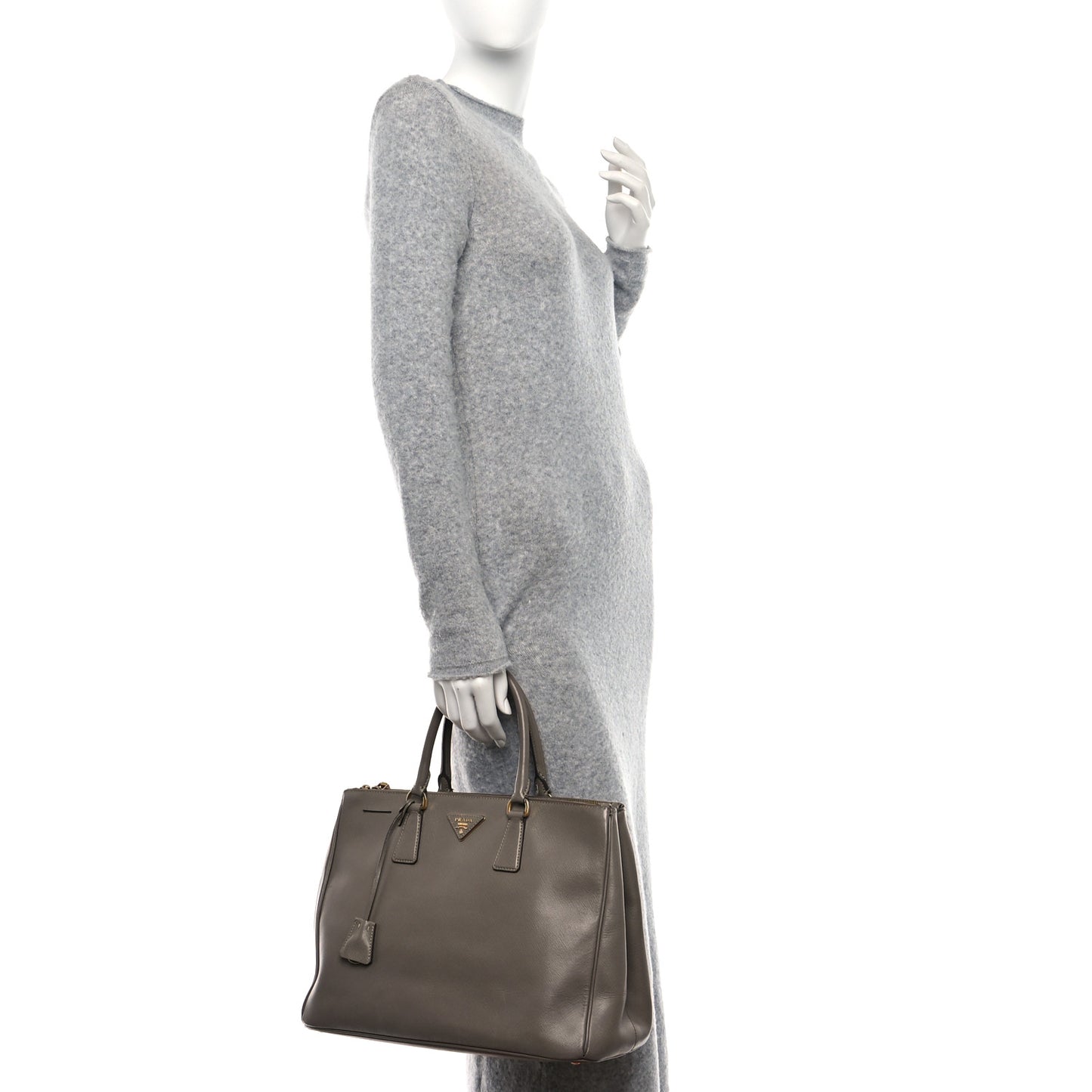 Saffiano Medium Galleria Double Zip Tote Argilla