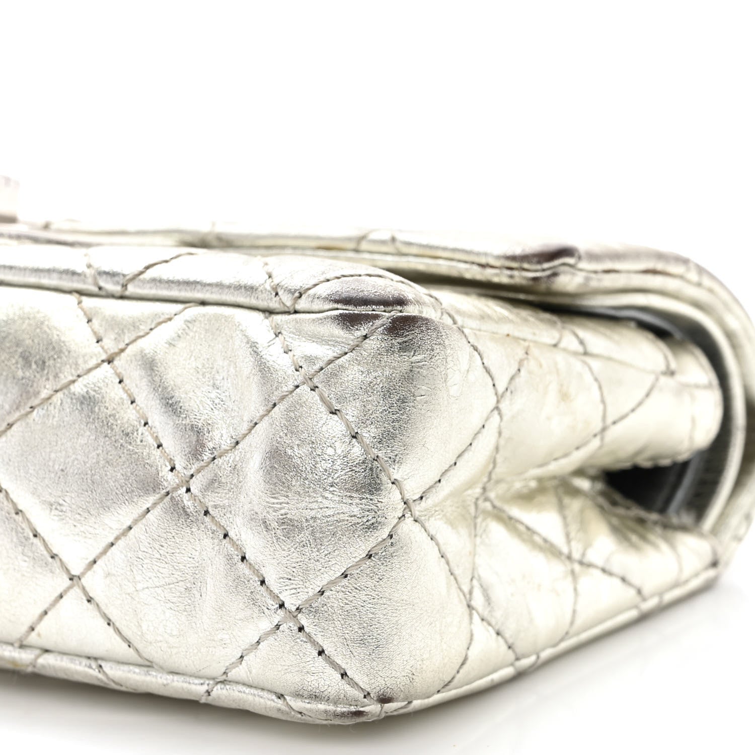 Chanel Metallic Aged Calfskin Quilted 2.55 Reissue 224 Flap Silver 10 of 18