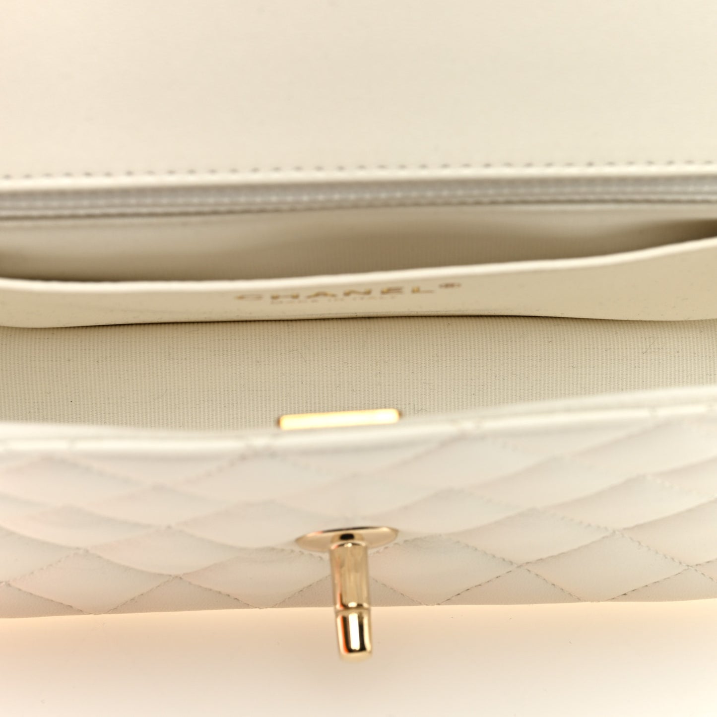 Lambskin Resin Quilted Mini Heart Rectangular Flap White