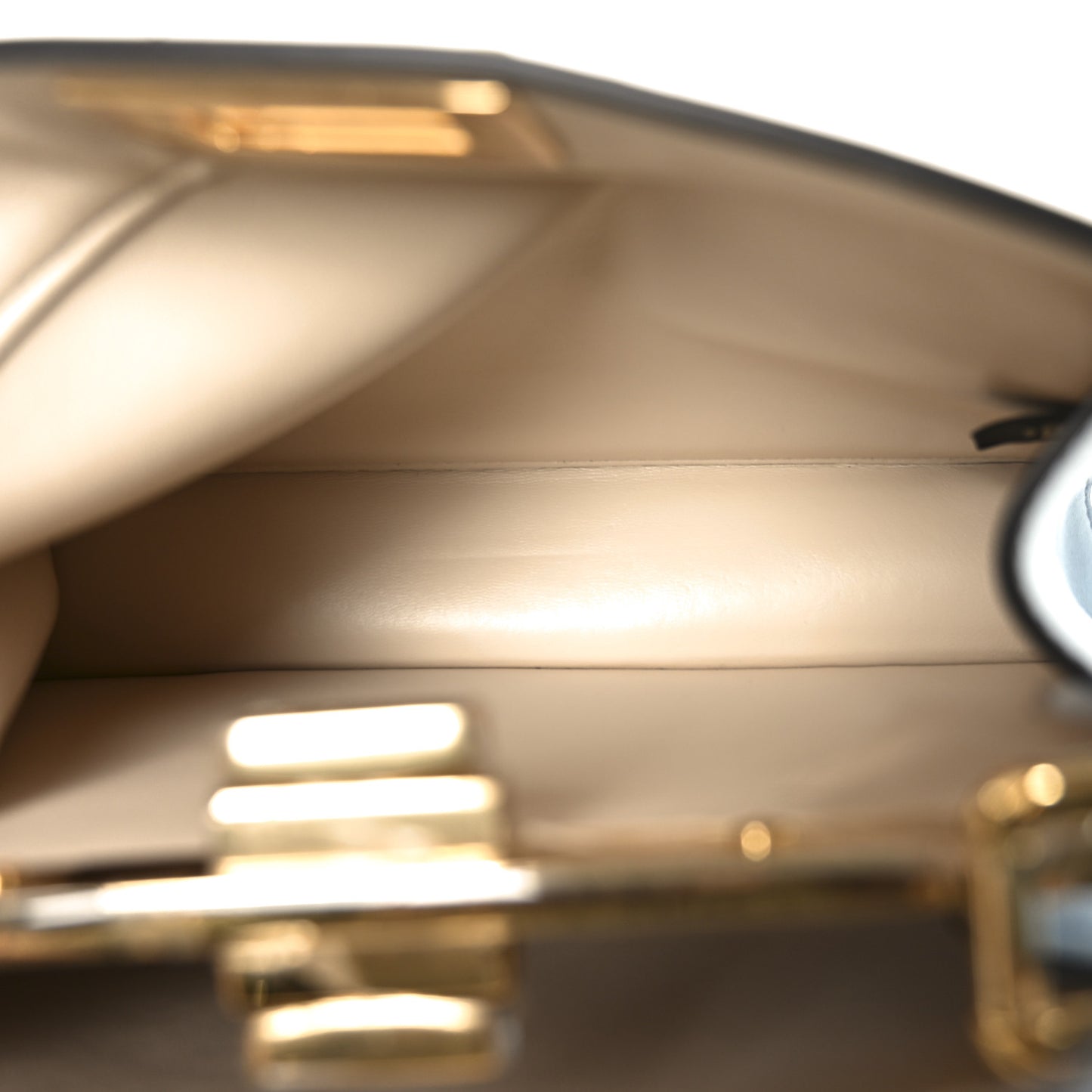 Vitello Seta Shiny Nappa Small Peekaboo I SEE U Satchel Azzurro Baby Camelia