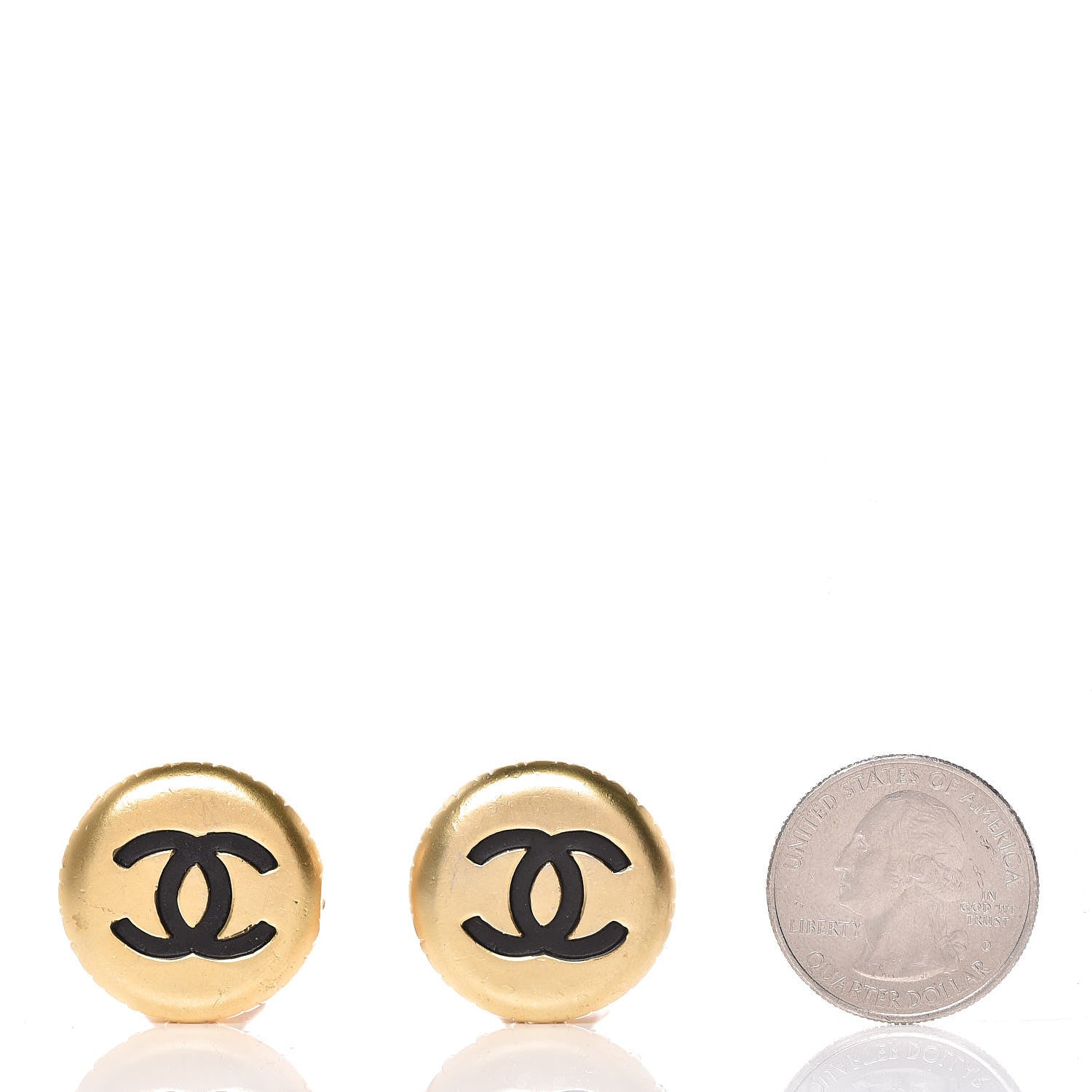 Chanel CC Clip On Earrings Gold 2 of 4