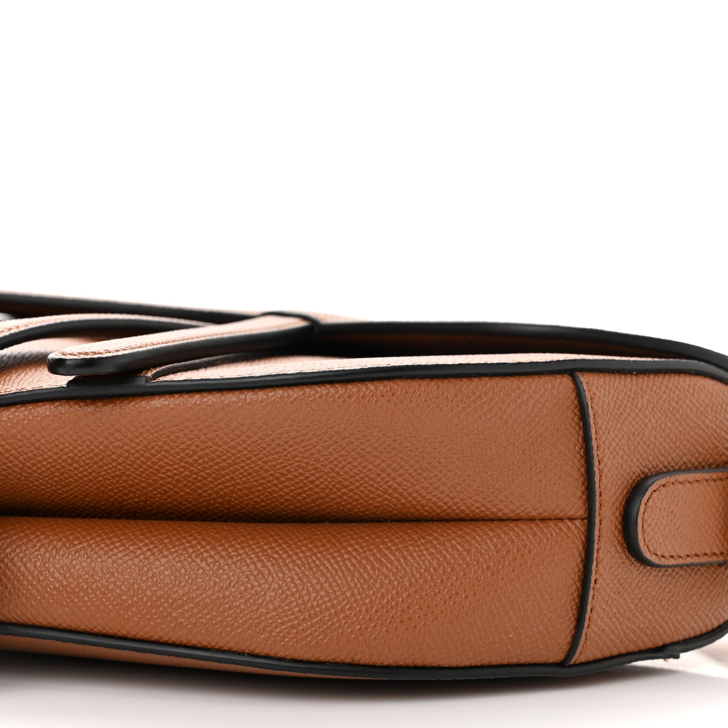 Grained Calfskin Saddle Bag Camello