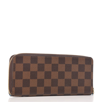 Louis Vuitton Damier Ebene 2017 Christmas Animation Clemence Wallet 3 of 8