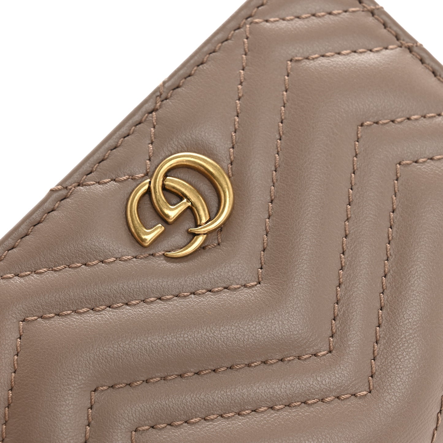 Calfskin Matelasse GG Marmont Card Case Wallet Porcelain Rose