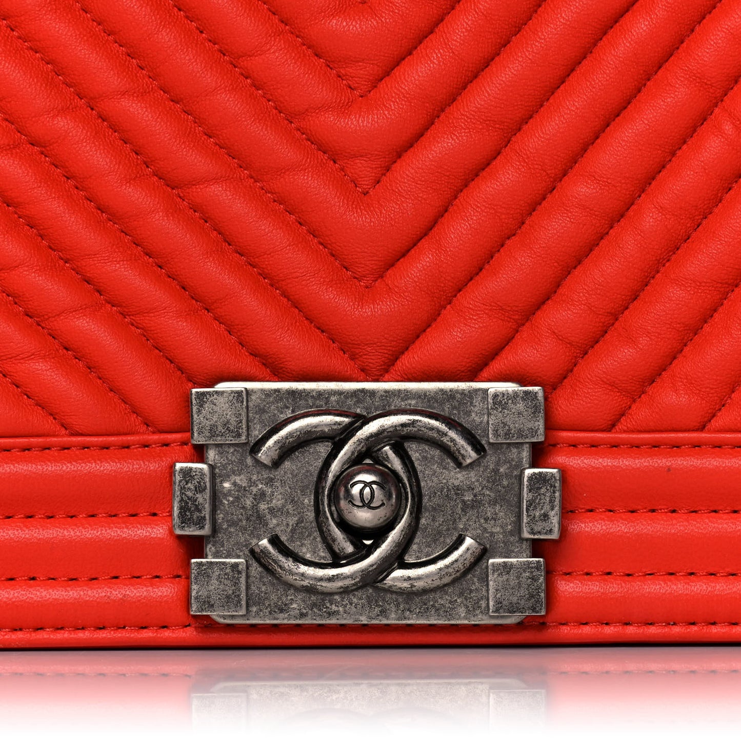 Wrinkled Lambskin Chevron Quilted Medium Boy Flap Orange