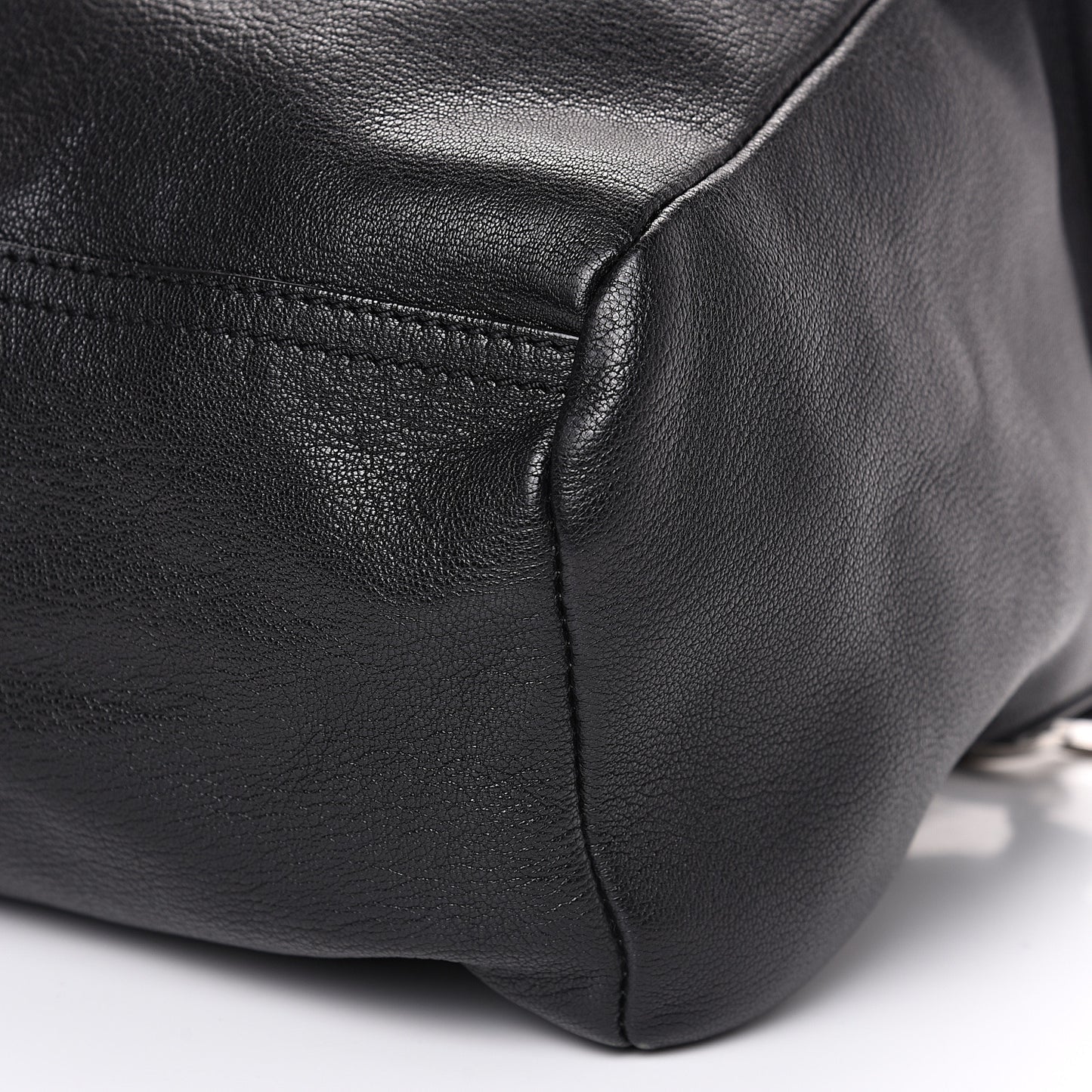 Sugar Goatskin Medium Pandora Black