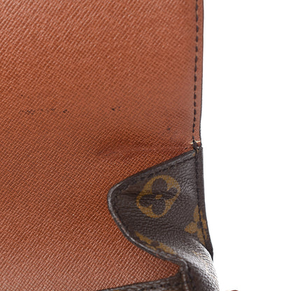 Louis Vuitton Monogram Saint Cloud MM 9 of 14