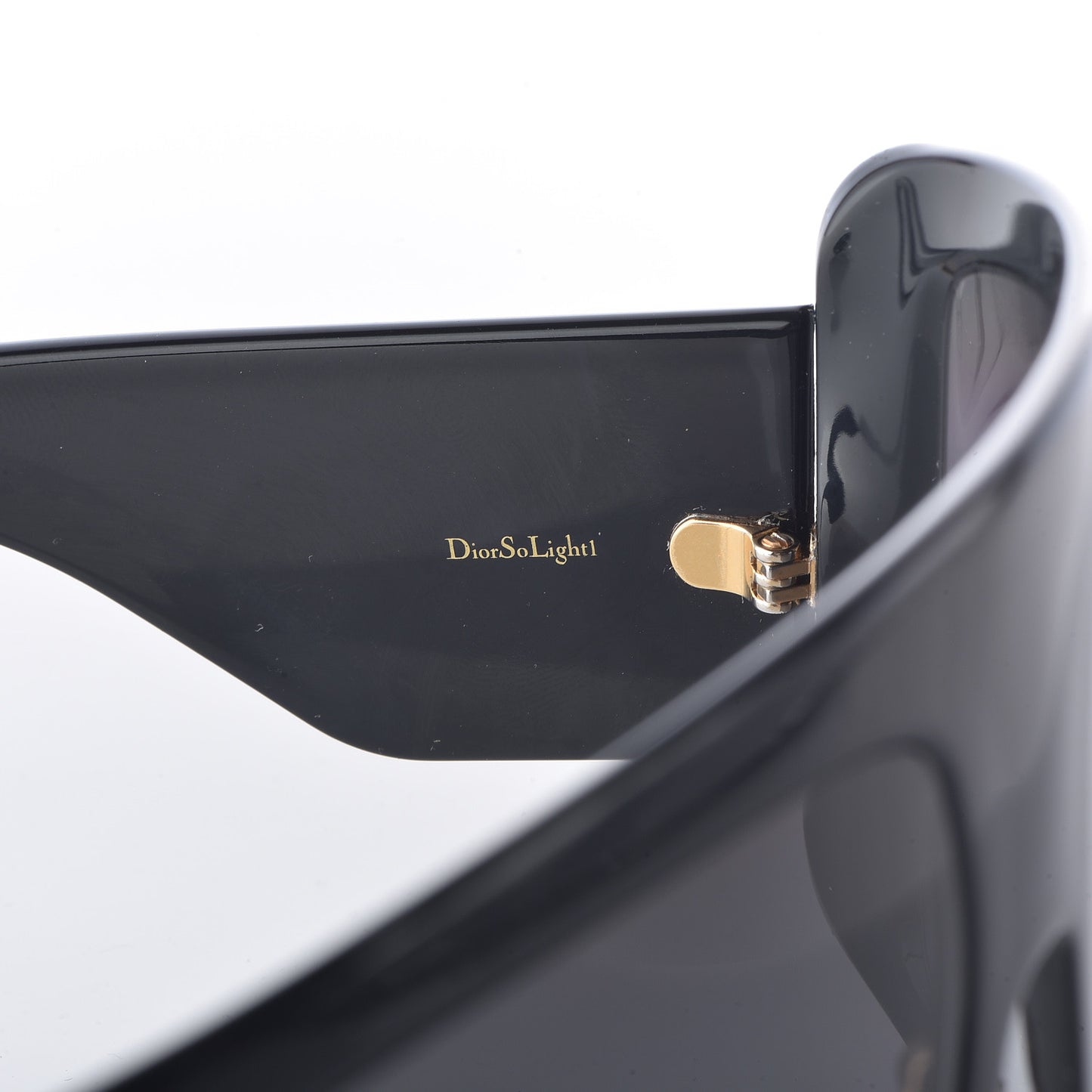 So Light Shield Sunglasses Black