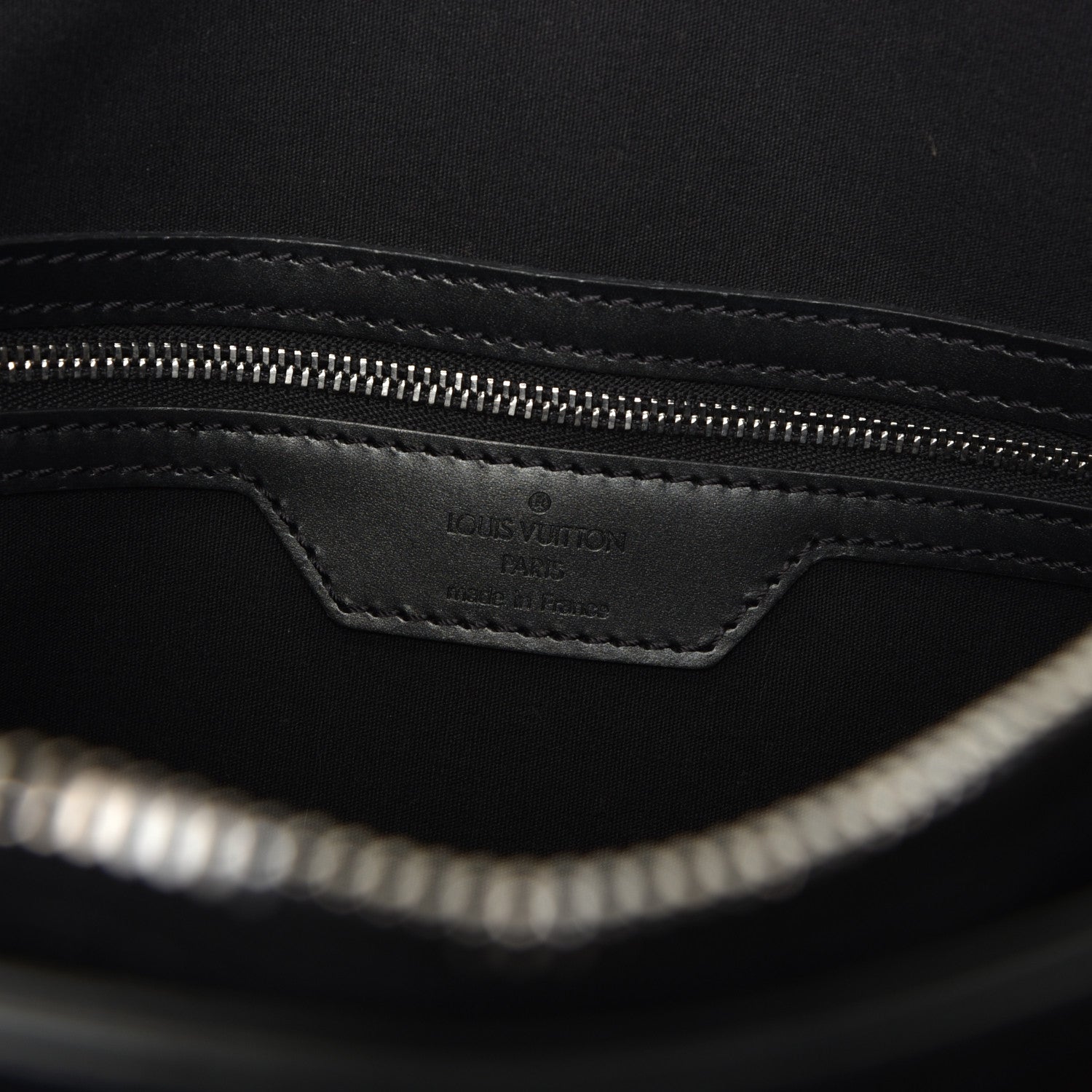 Louis Vuitton Mat Monogram Willwood Black 6 of 8
