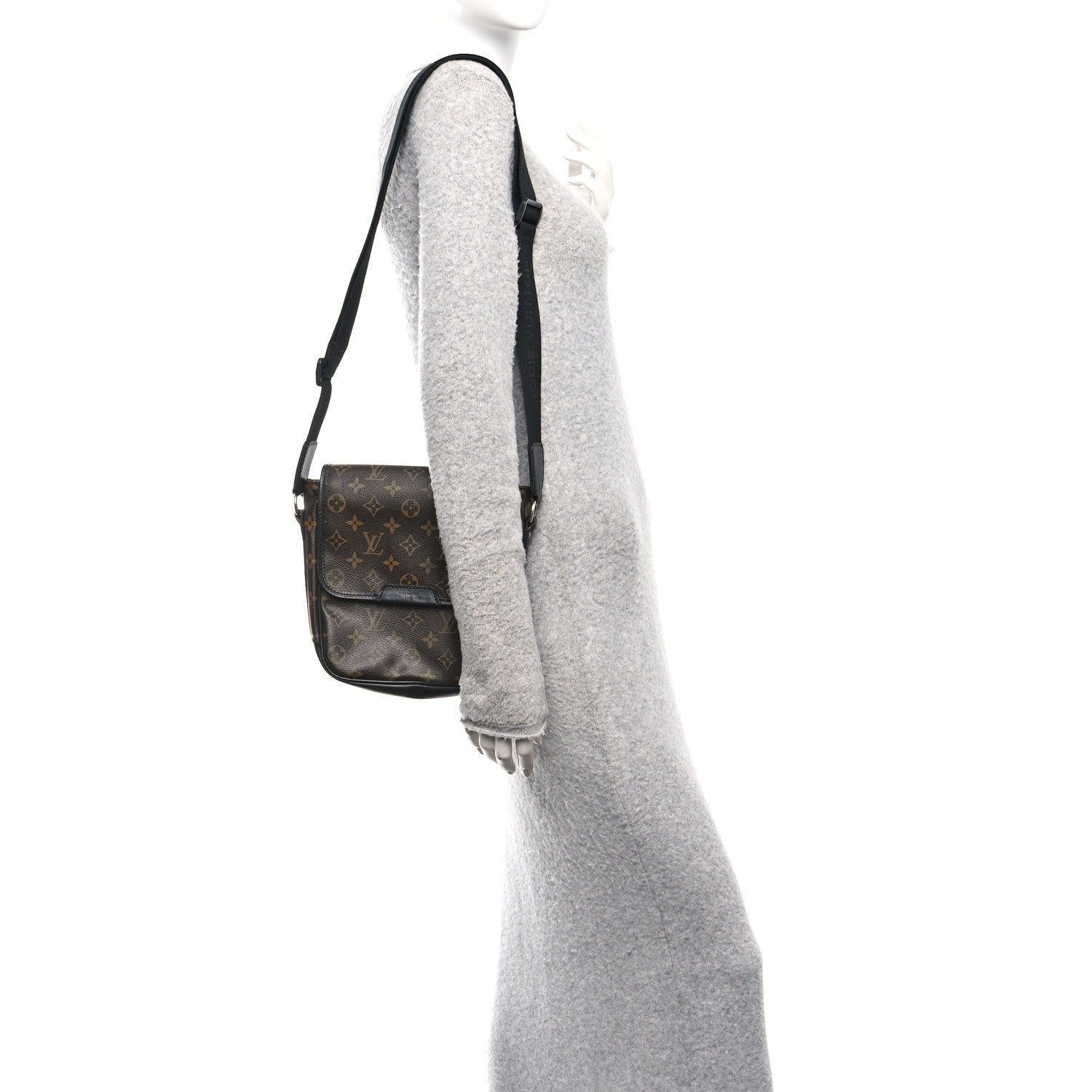 Louis Vuitton Monogram Macassar Bass PM 2 of 10