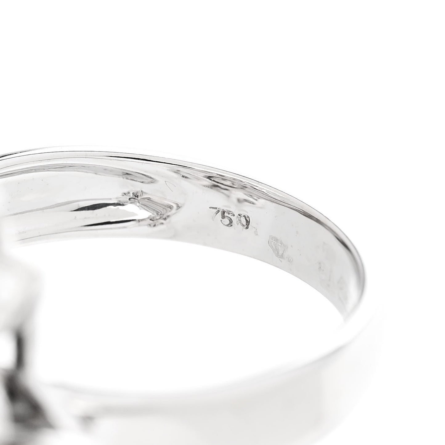 18K White Gold Diamond 1.10ctw Flower Ring 50 5.25