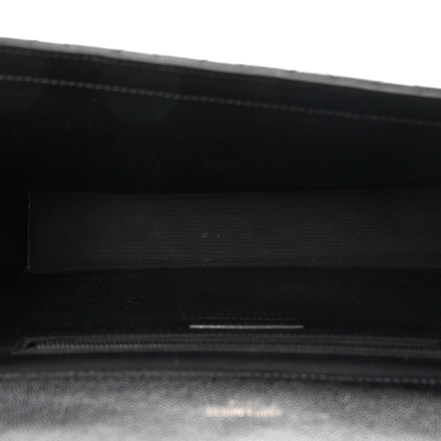 Saint Laurent Grain De Poudre Textured Mixed Matelasse Large Triquilt Monogram Monochrome Satchel Black 5 of 10
