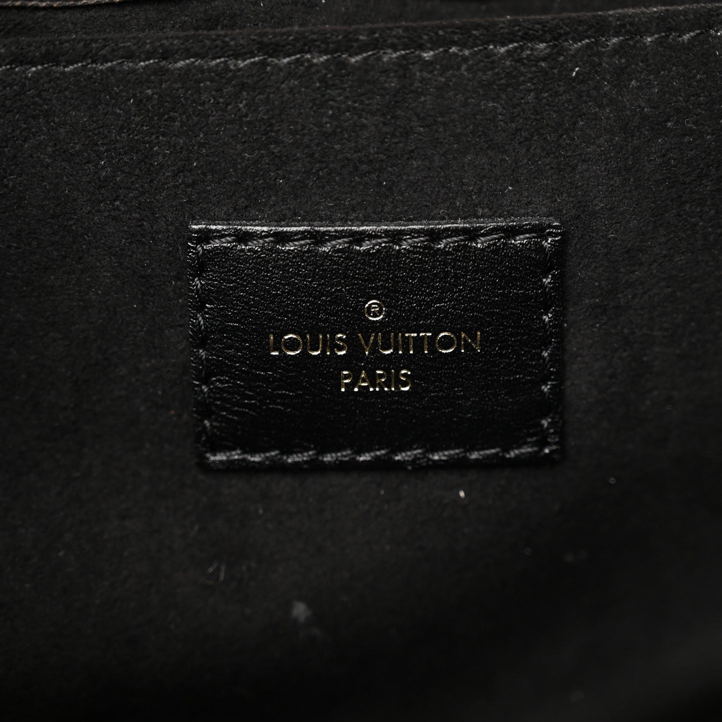 Reverse Monogram Pochette Metis