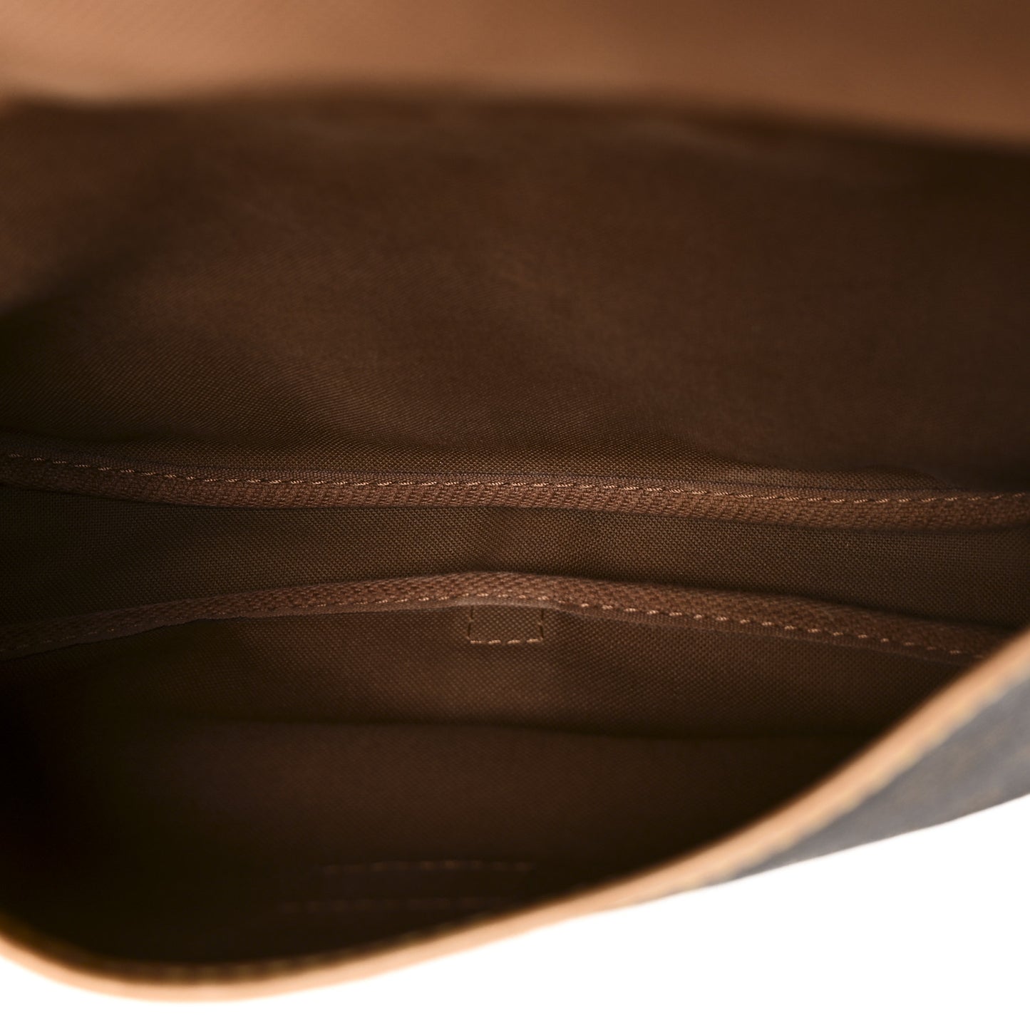 Monogram Saumur 30