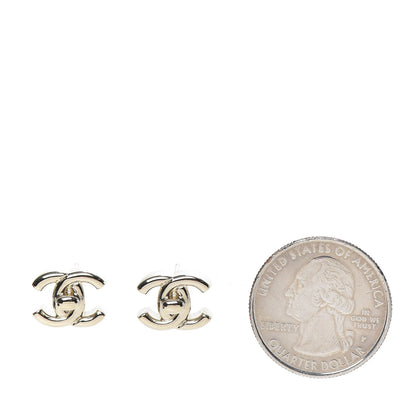 Chanel Metal CC Turnlock Earrings Gold 2 of 5