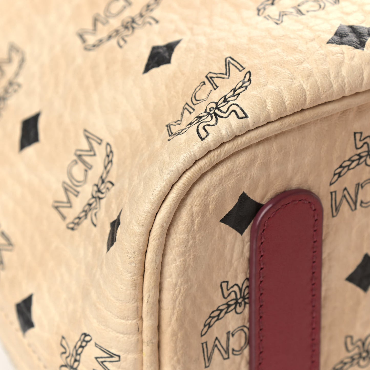 Visetos Medium Liz Reversible Shopper Tote Beige Red