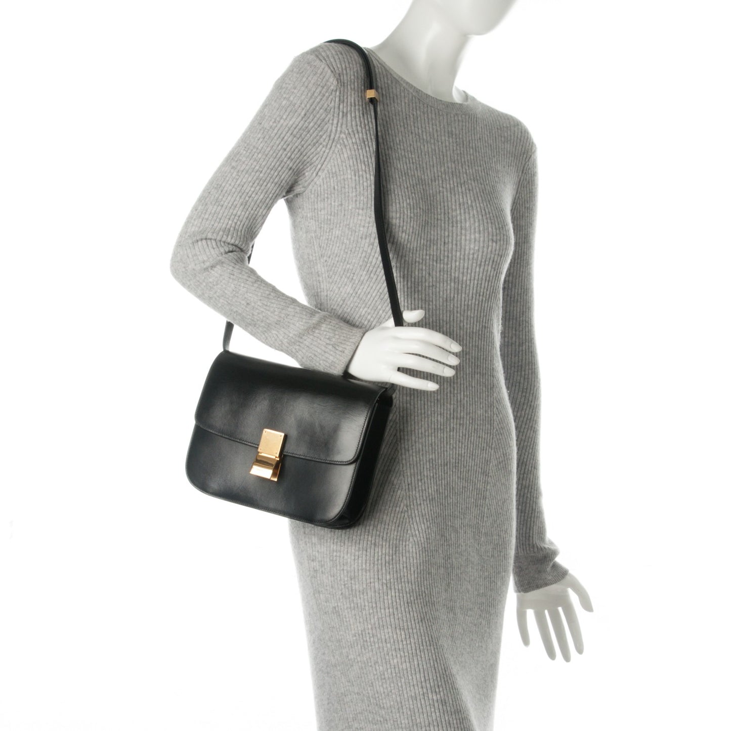 Box Calfskin Medium Classic Box Flap Bag Black