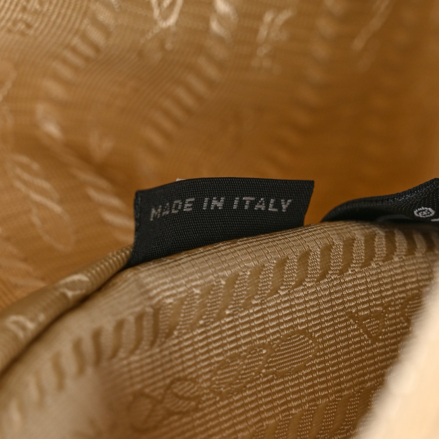 Re-Nylon Saffiano Mini Re-Edition 2005 Bag Deserto
