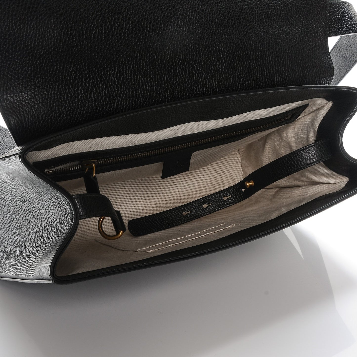 Calfskin GG Marmont Messenger Bag Black
