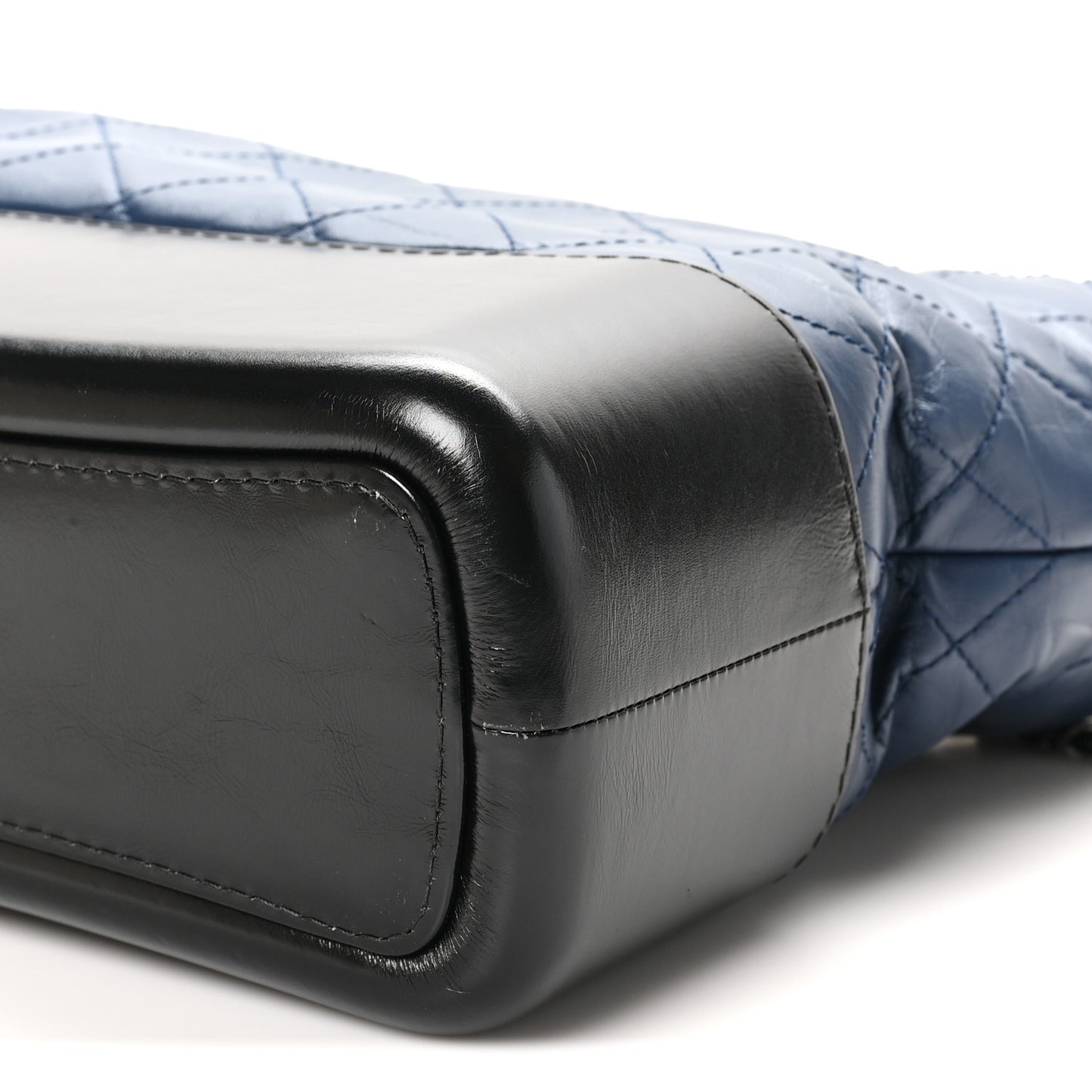 Aged Calfskin Quilted Medium Gabrielle Hobo Navy Black