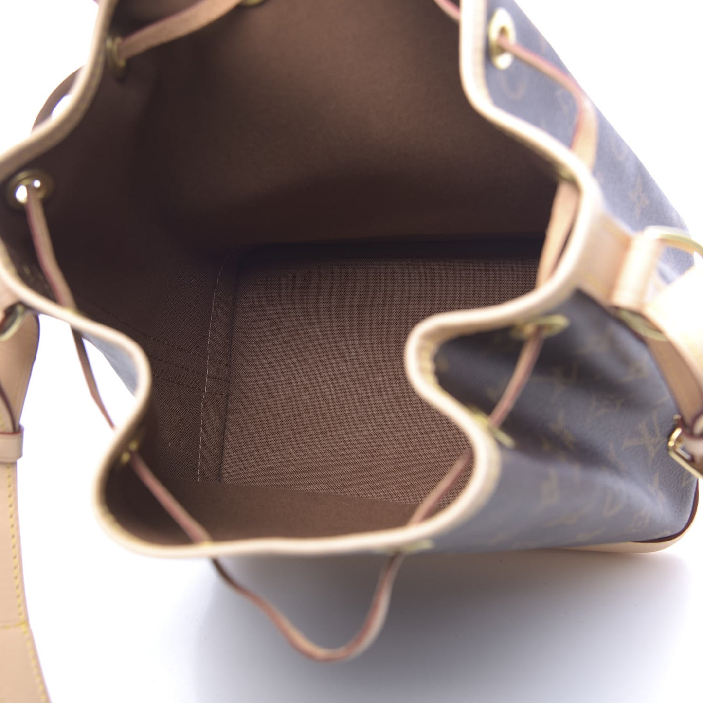 Monogram Noe BB