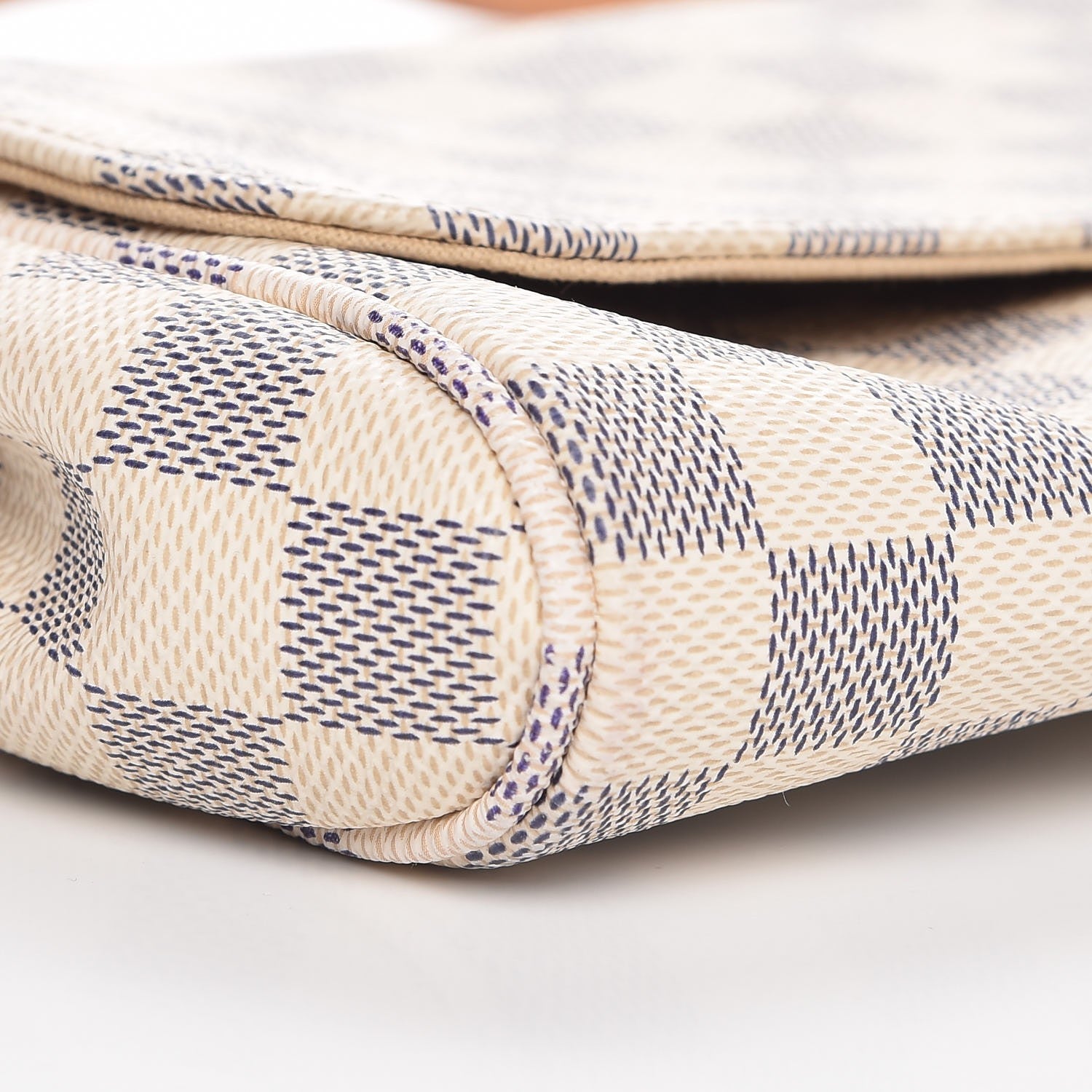 Louis Vuitton Damier Azur Favorite MM 9 of 10