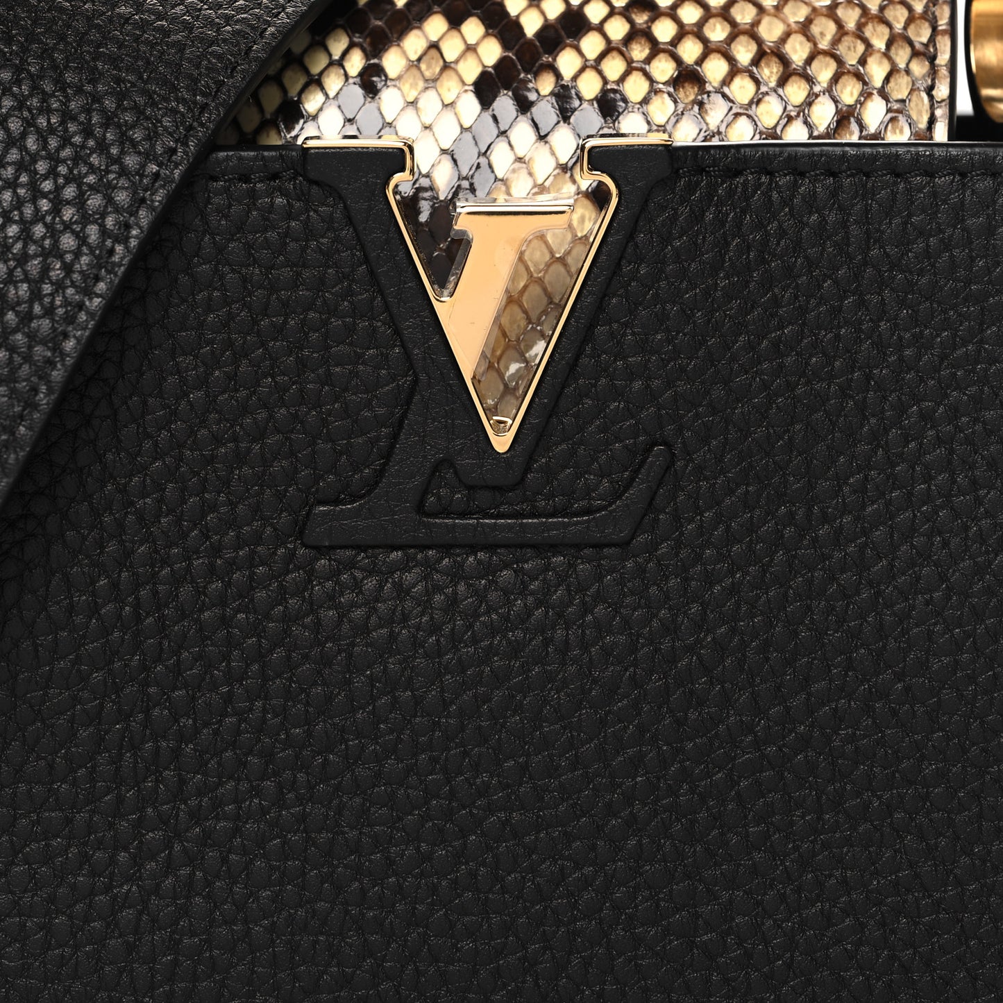 Taurillon Snakeskin Mini Capucines Black