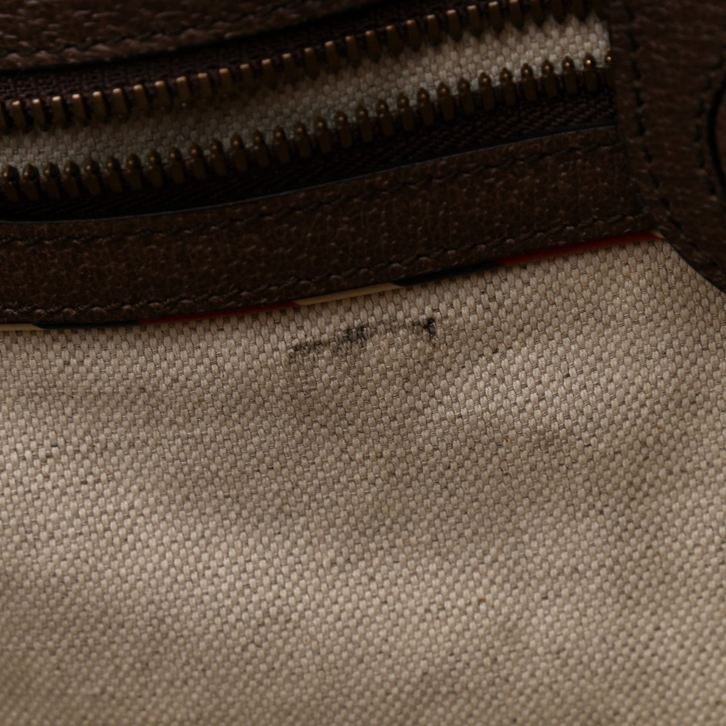 Soft GG Supreme Monogram Courrier Vertical Tote Beige New Acero