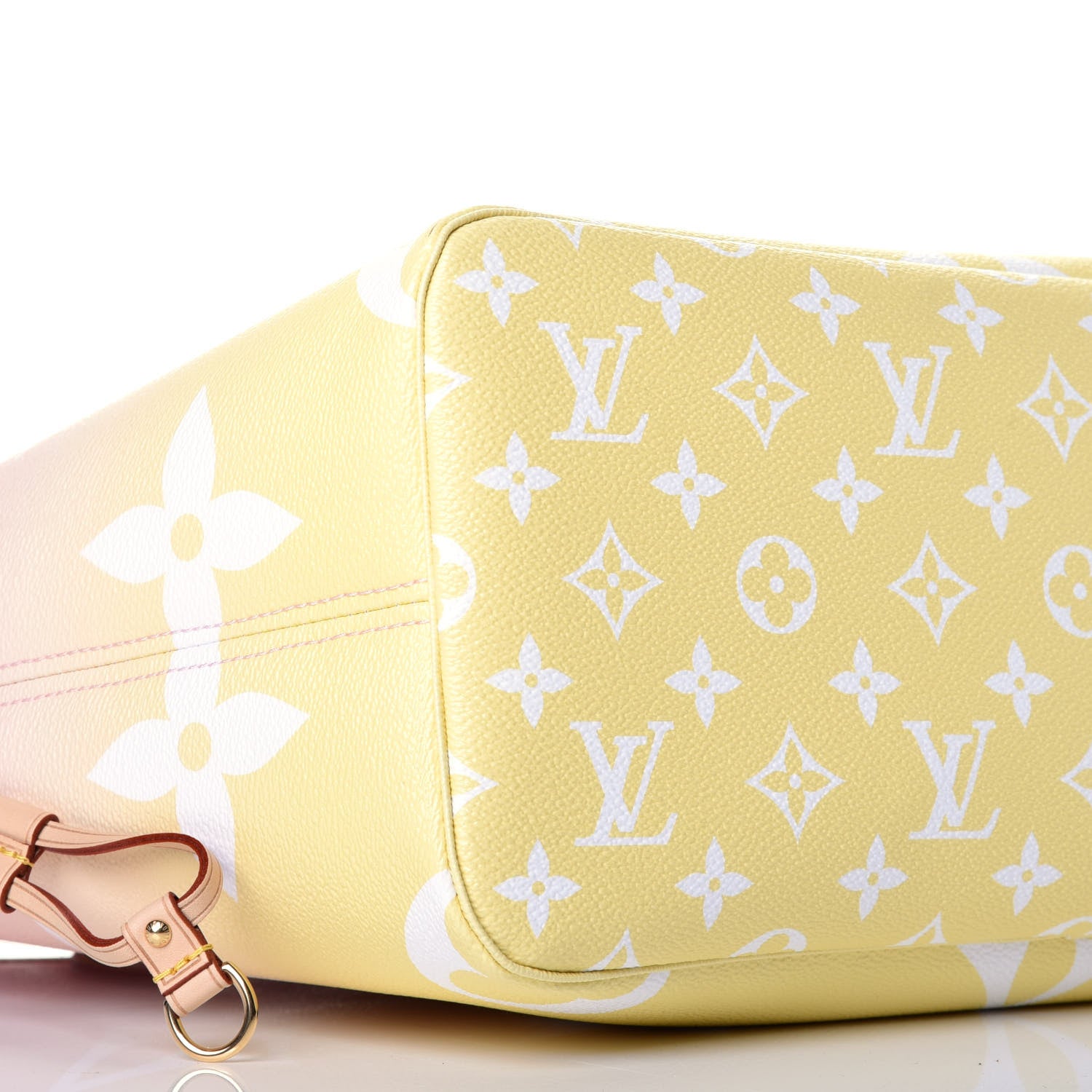 Louis Vuitton Monogram Giant By The Pool Neverfull MM Light Pink 7 of 8