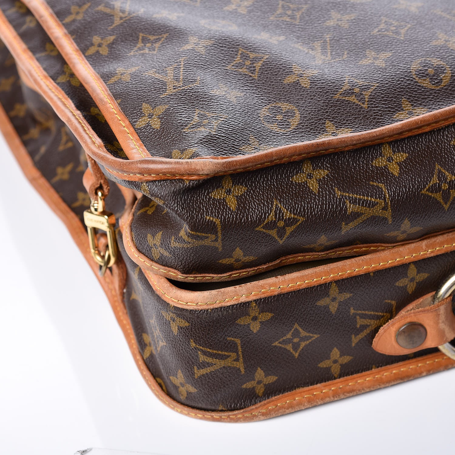 Louis Vuitton Monogram Garment Bag 20 of 26