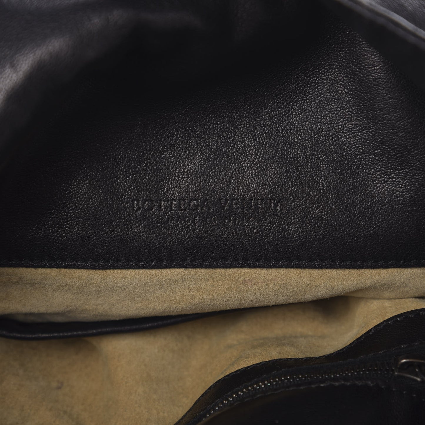 Nappa Intrecciato Hobo Black