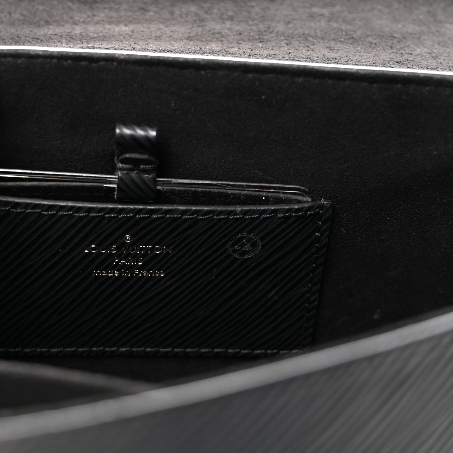 Louis Vuitton Epi Twist Shoulder Bag MM  Black 6 of 9