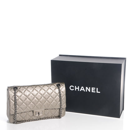 Chanel Aged Calfskin 2.55 Reissue 226 Flap Metallic Light Gold 5 of 9