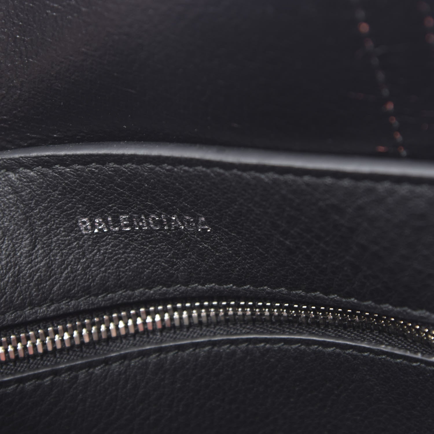 Balenciaga Smooth Calfskin Logo XXS Everyday Tote Vivid Red Black 7 of 12