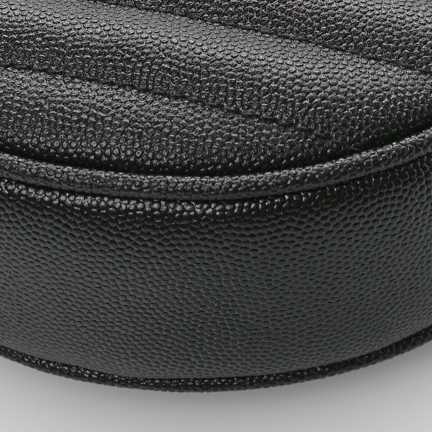 Saint Laurent Grain De Poudre Matelasse Chevron Quilted Round Vinyle Camera Bag Black 12 of 12