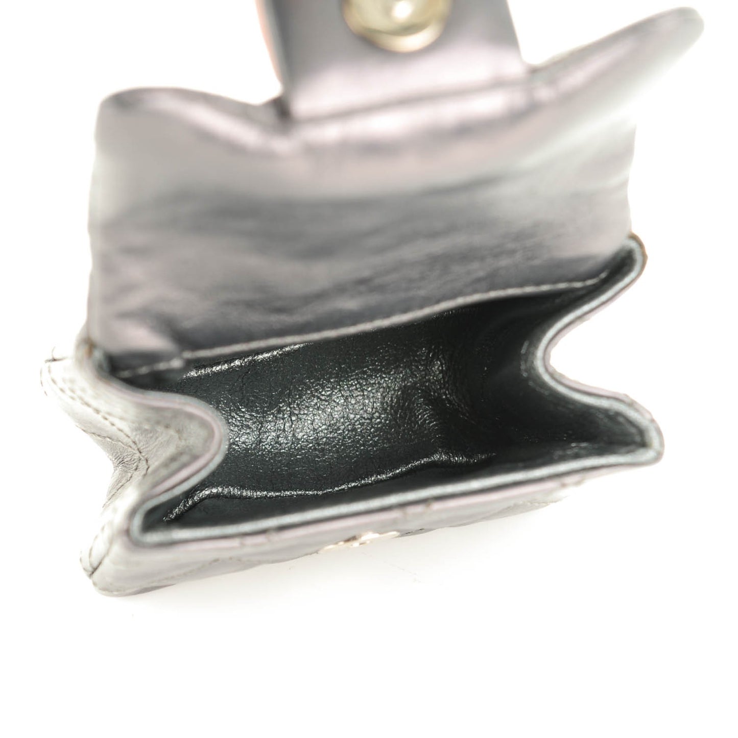 Metallic Aged Calfskin Quilted 2.55 Reissue 225 Flap Dark Silver
