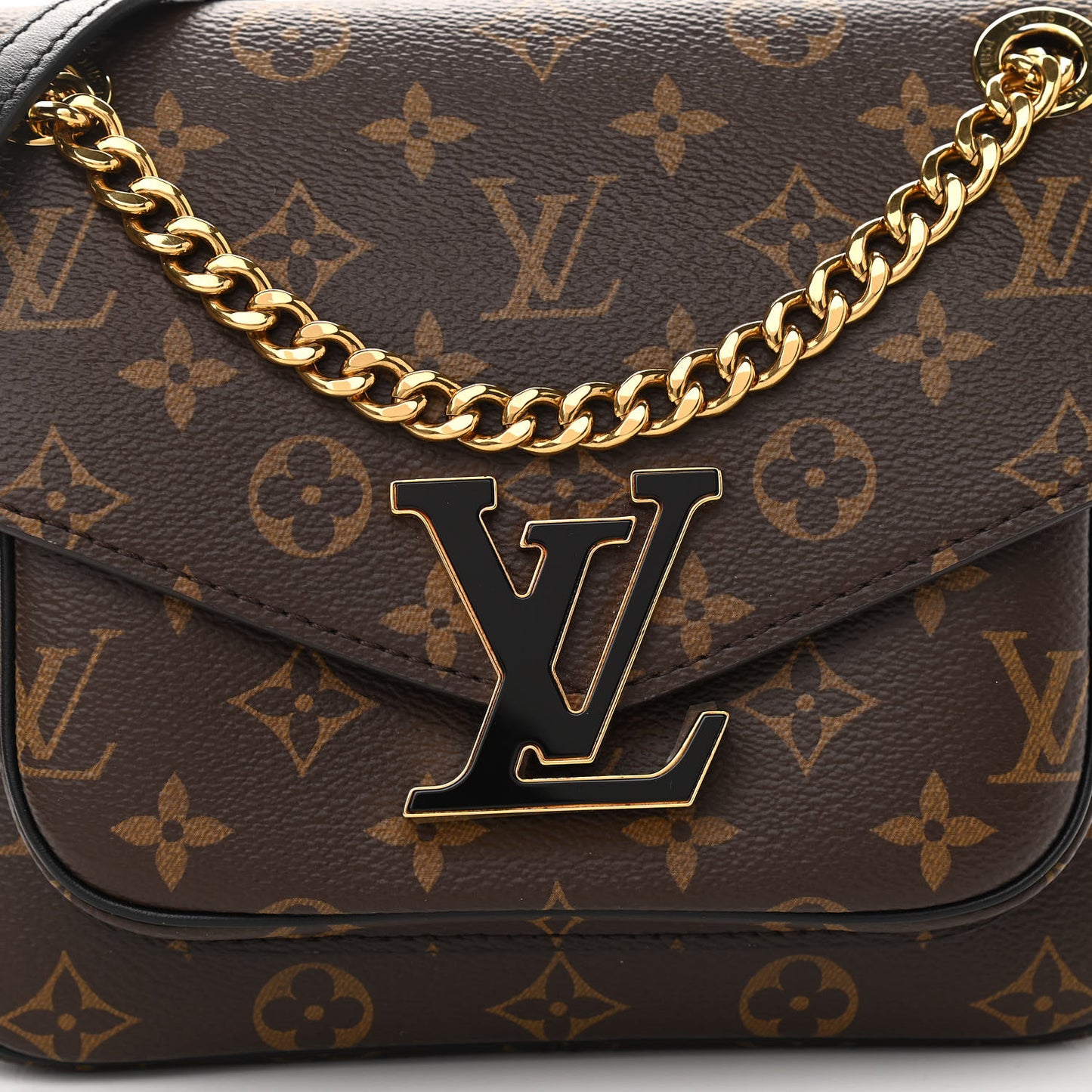 Monogram Passy