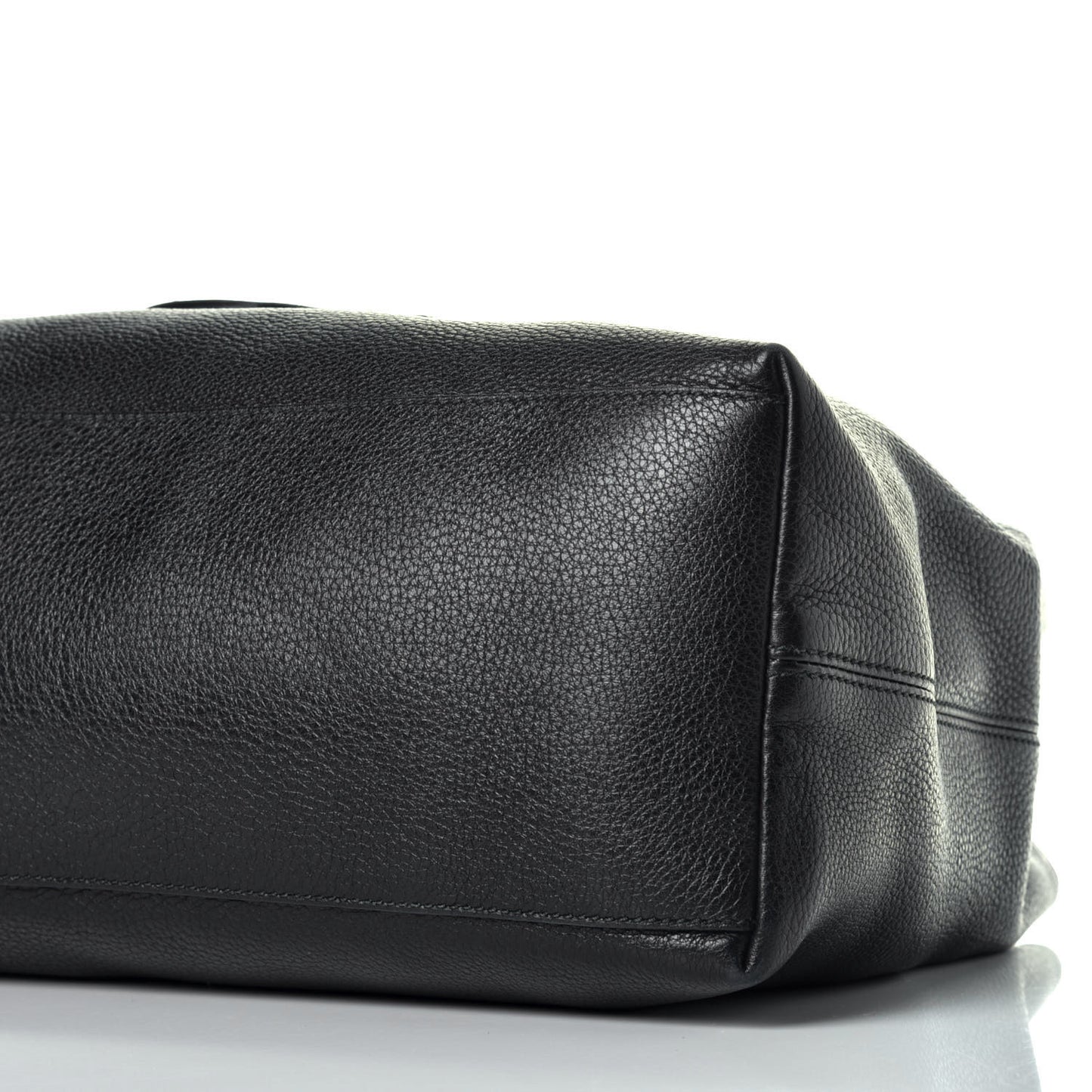 Pebbled Calfskin Studded Medium Soho Chain Shoulder Bag Black