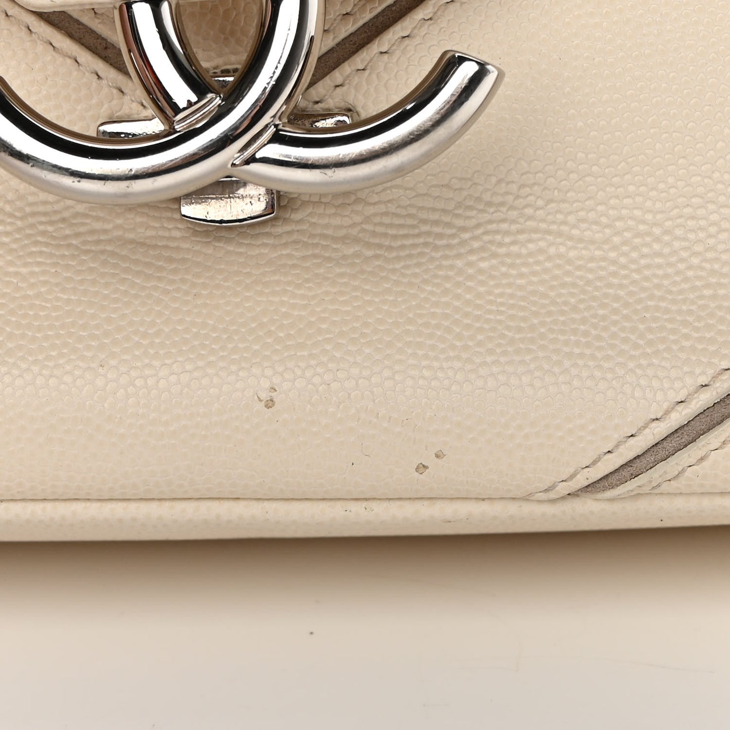 Caviar Macro Chevron Single Flap White