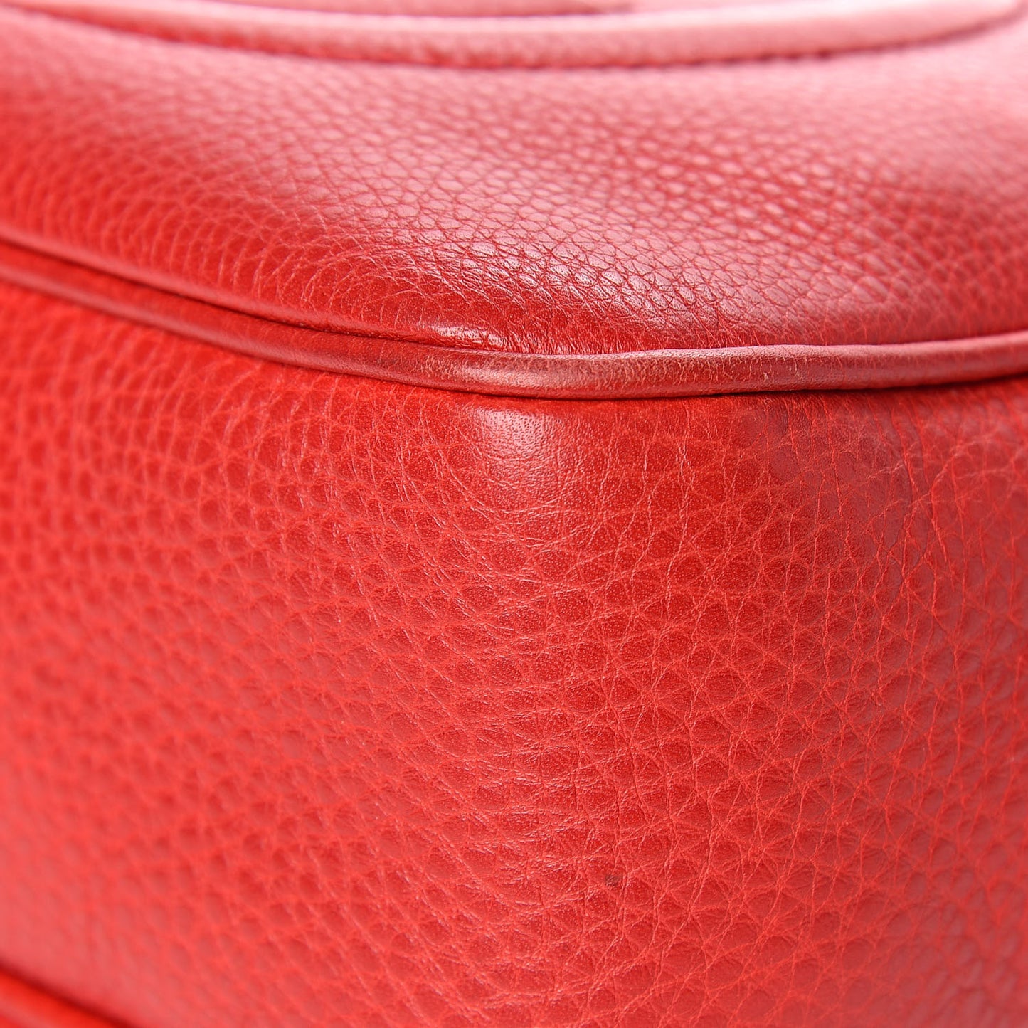 Pebbled Calfskin Small Soho Disco Bag Tabasco Red