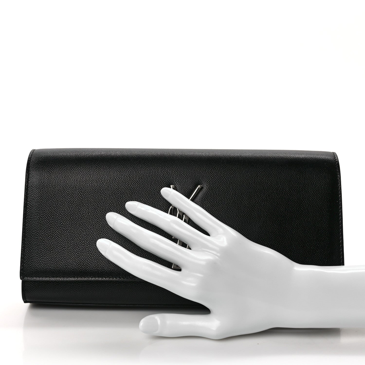 Saint Laurent Grain De Poudre Monogram Cassandre Clutch Black 2 of 9