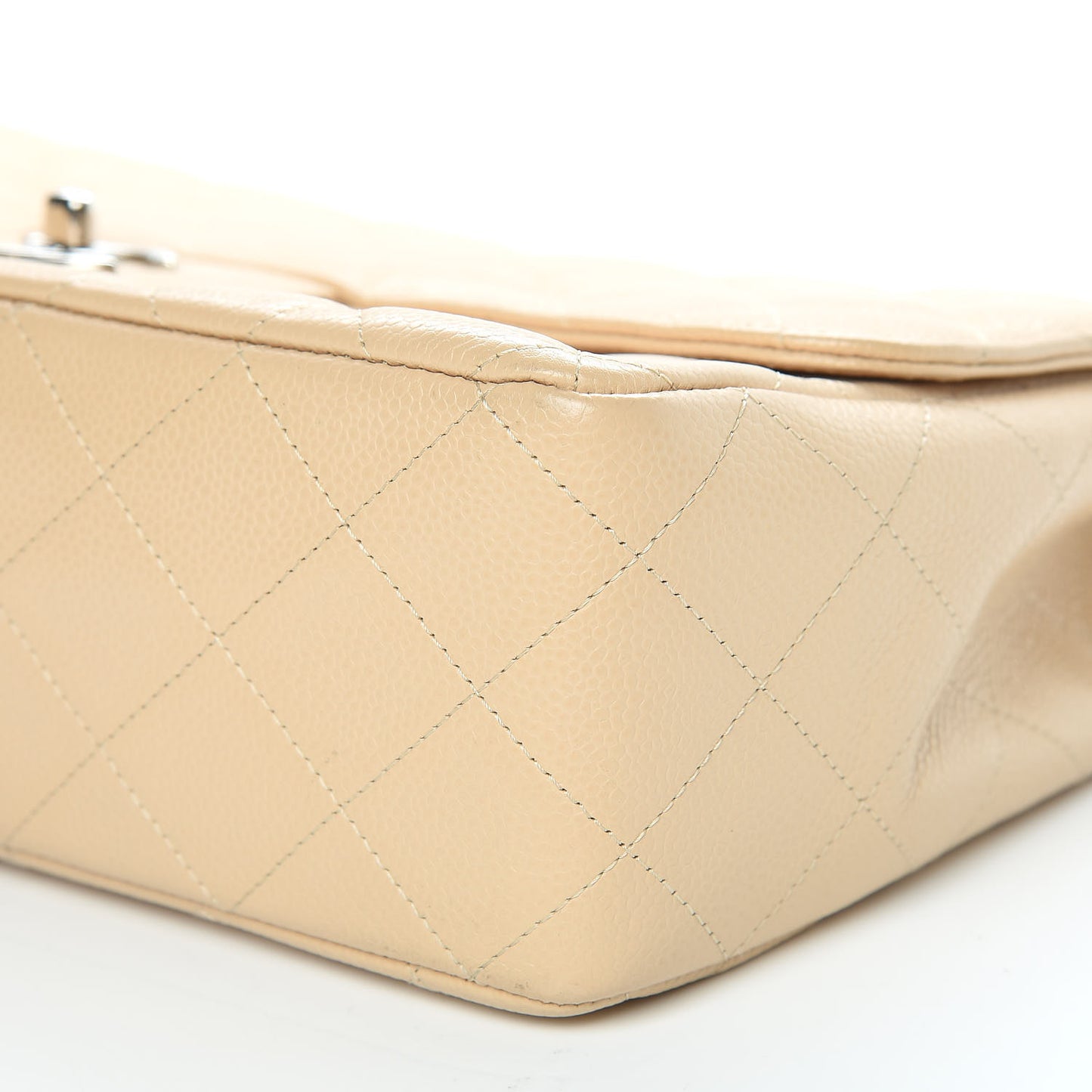 Caviar Quilted Jumbo Single Flap Beige Clair