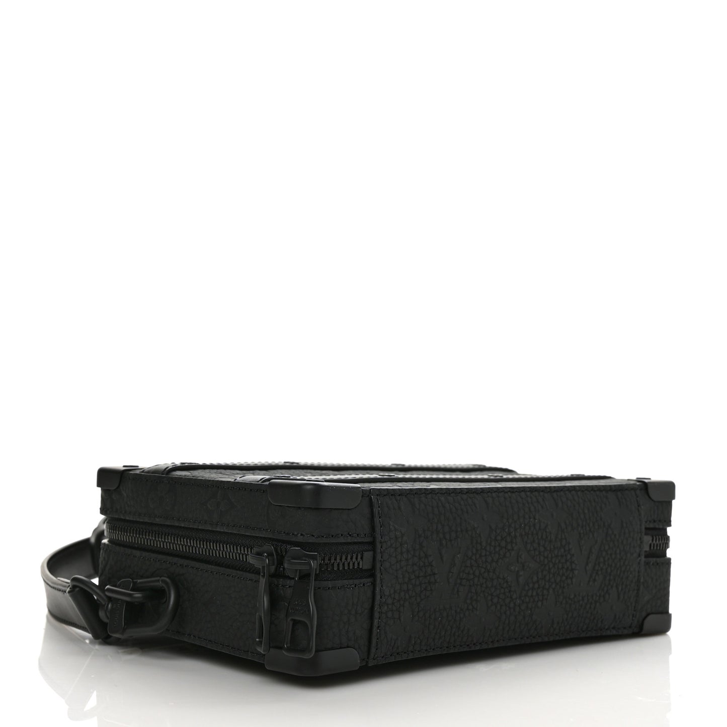Taurillon Monogram Soft Trunk Black