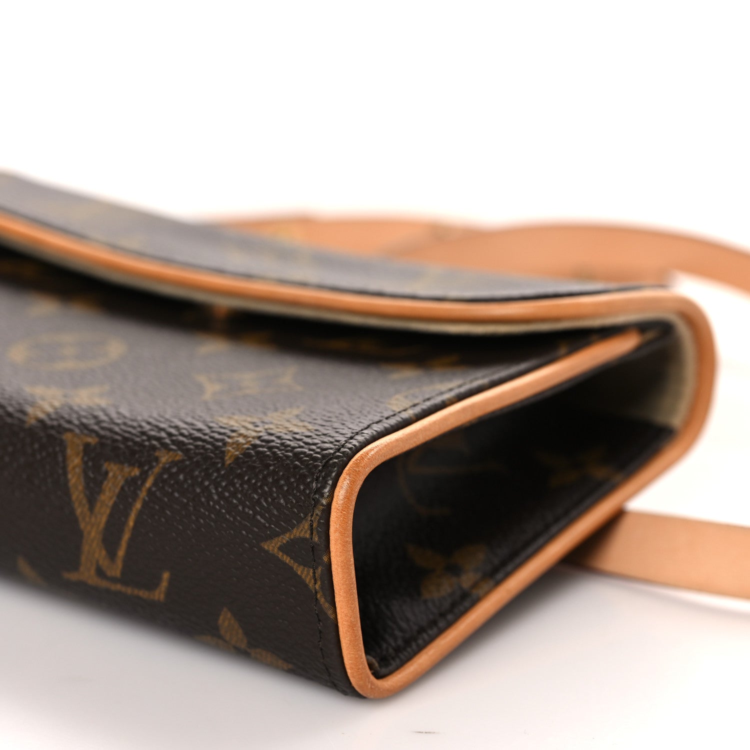 Louis Vuitton Monogram Pochette Florentine S 8 of 12