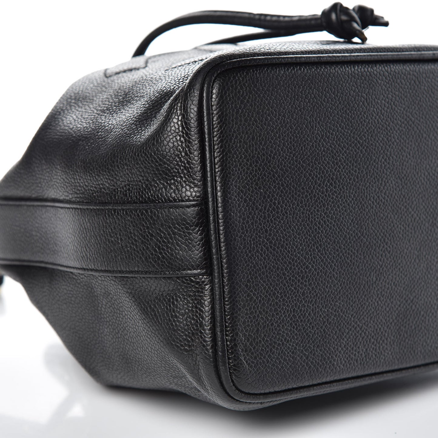 Caviar CC Drawstring Shoulder Bag Black